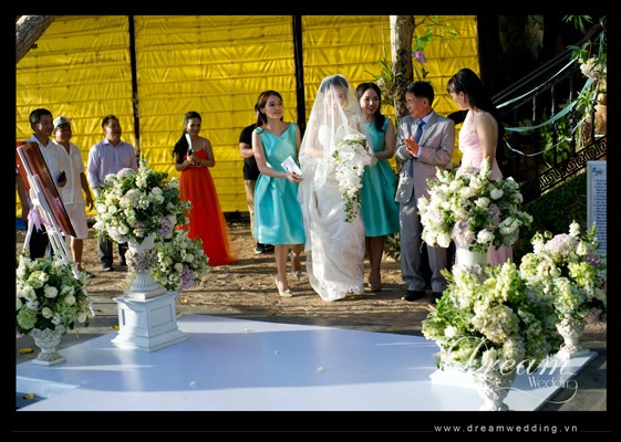 Trang trí tiệc cưới tại Vũng Tàu - 53.jpg